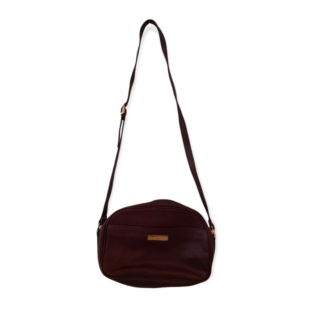 Etienne Aigner vintage leather maroon with gold details purse, GUC